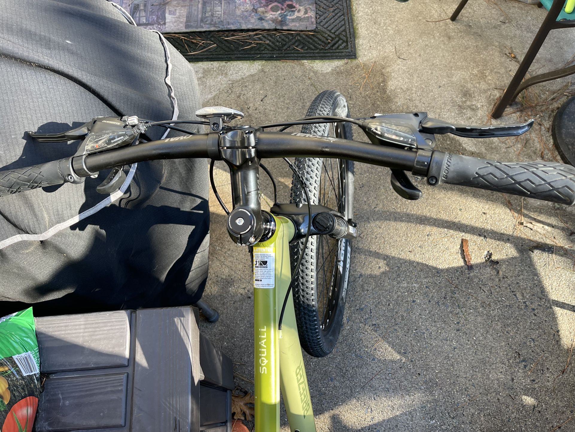 Breezer Squall Mountain Bike for Sale in Newport News VA OfferUp