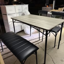 Dining Table With Chairs 