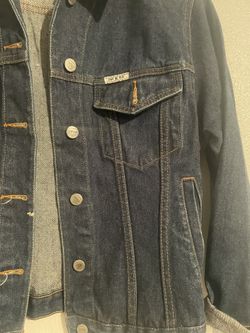 Star Blue, Blue In Medium