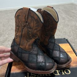 Boys Roper Boots Size 6c