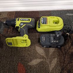 Ryobi Drill Driver Kit  