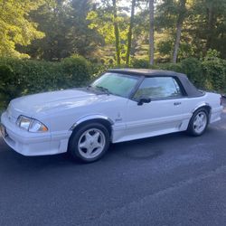 1988 Ford Mustang