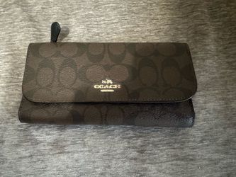 Coach Wallet  Shoes and Scarf