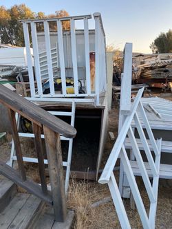 Mobile home steps