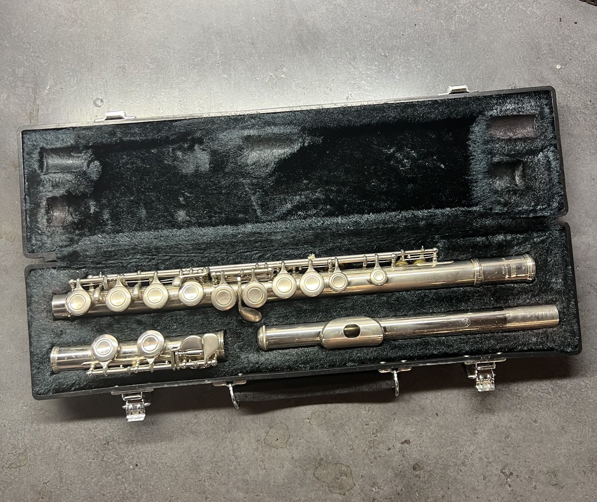 Yamaha 225n FLUTE