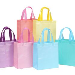 17 pcs. Solid Color Gift Bags. 
Goody Bags with Handle.