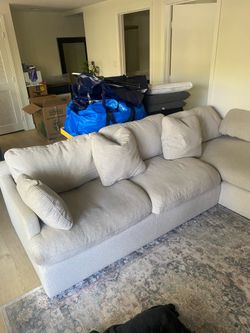 Comfy Couch For Sale in Downtown SD