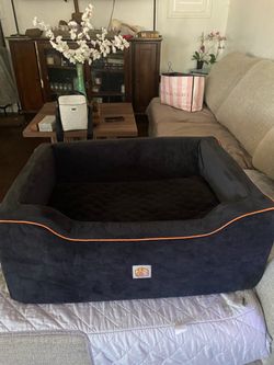Dog bed