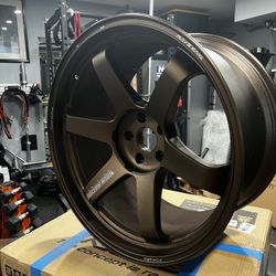 TE37 Bronze 20x11 +15, 20x10 +8