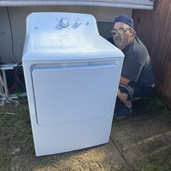 New GE Gas Dryer