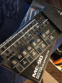 Boss Me 90 Múltiple Effects Pedal 