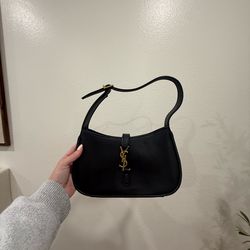 Black purse