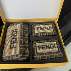 Fendi Purse With Wallet