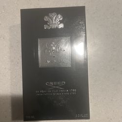 Creed Aventus Eau de Parfum Spray 100ml Citrus Scent Regular Size