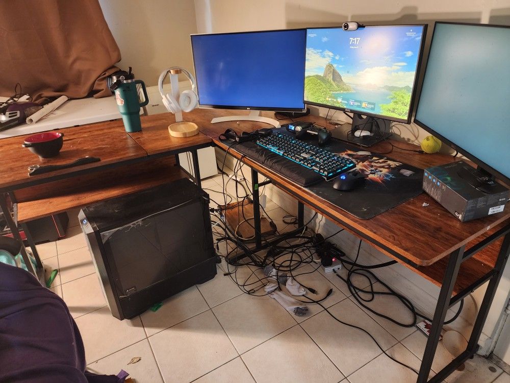 Office Desk (L-Shaped)