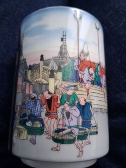 Sushi tea-cup (yunomi)