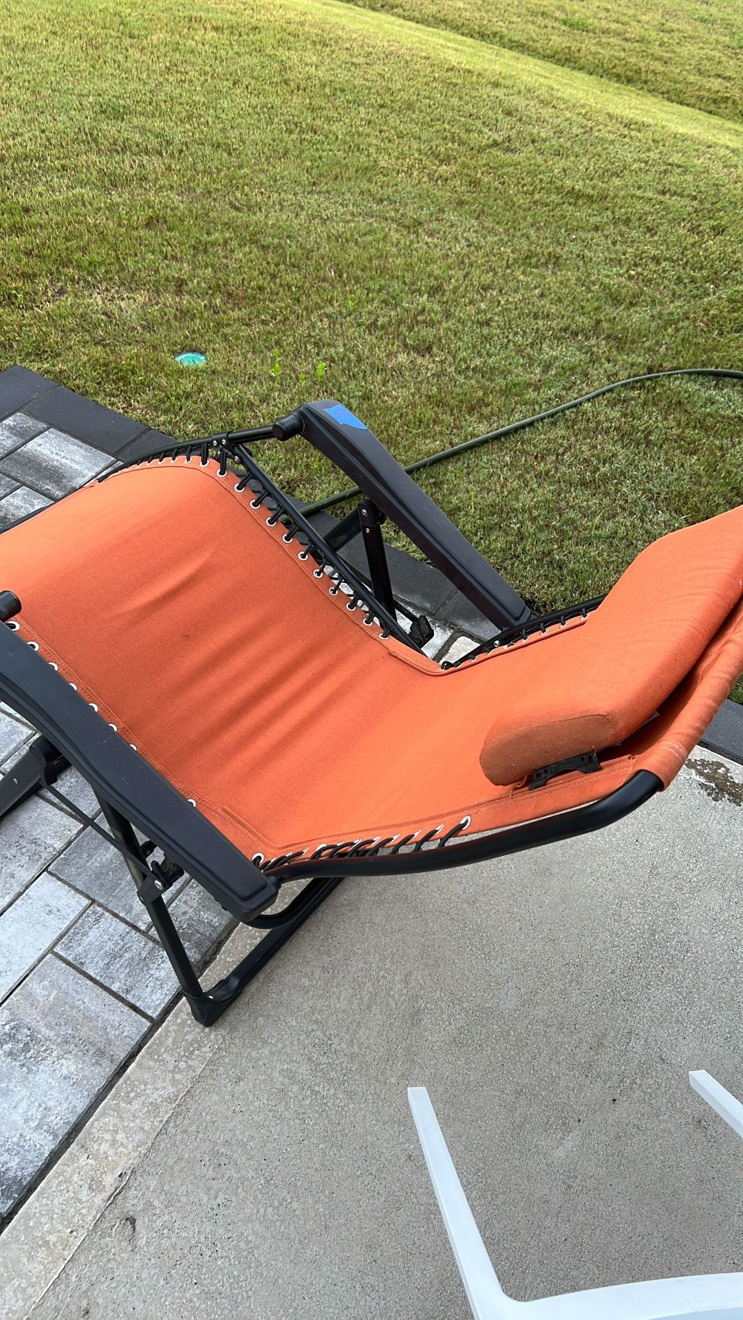 Gravity Chair