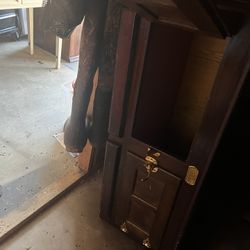 Cabinet/console