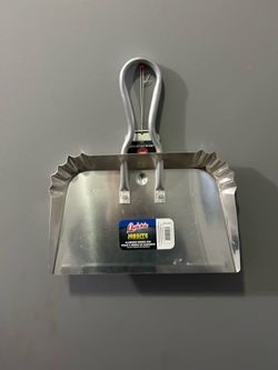 Quickie Jobsite Dust Pan