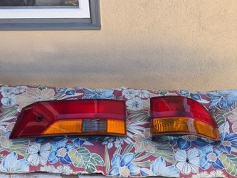 Honda Odyssey rear tail lights