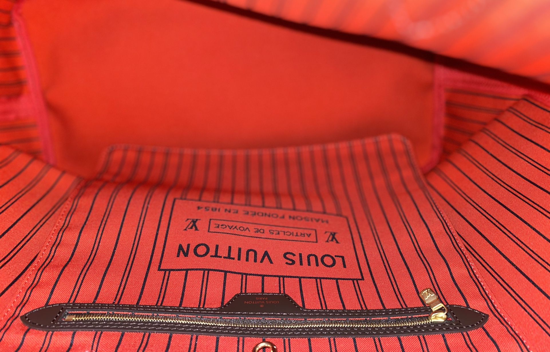 Louis Vuitton Graceful MM for Sale in Glendale, AZ - OfferUp