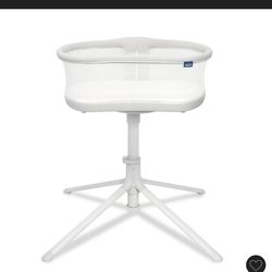 Brand new halo bassinet