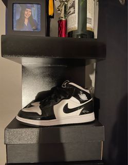 Black shelf