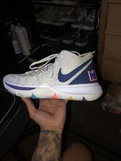 Kyrie 5 PE “Have a Nike Day” VNDS SIZE 8.5