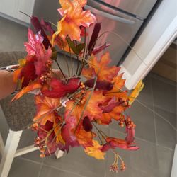 Small bunch of fall flowers