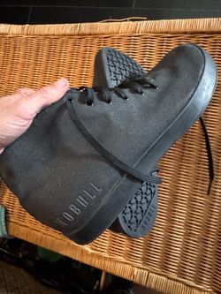 “No Bull” men’s size 10.5, new
