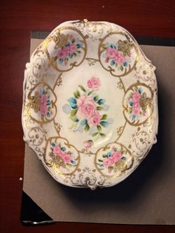 Vintage Candy Dish, four legs, hand painted Nippon