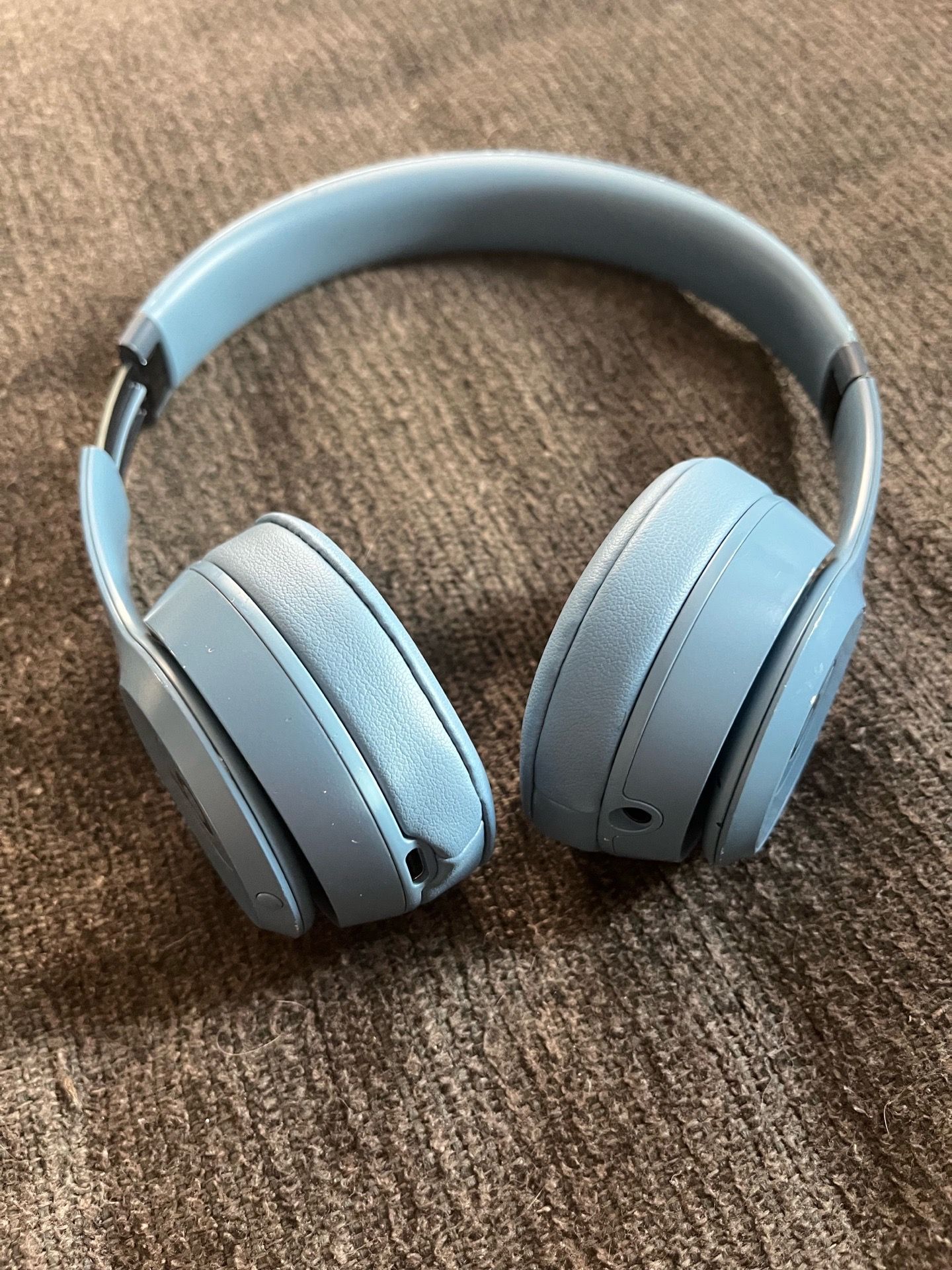 Blue beats
