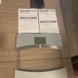 Taylor Glass Body Composition Bathroom Scale - Silver/Clear Like New