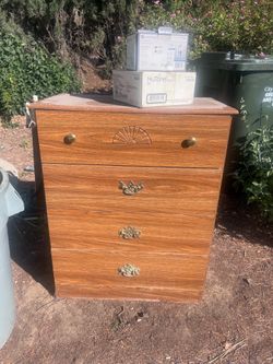 Free Dresser