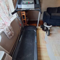 Treadmill 