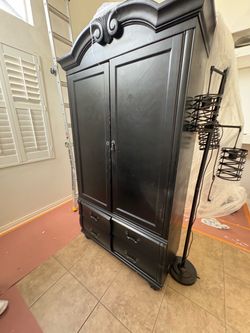 Wardrobe dresser