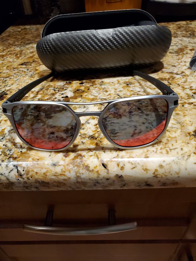 Oakley mens sunglasses