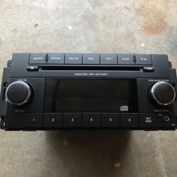 2014 Jeep JK stock radio
