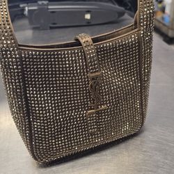 YSl Purse Comes With Authentic Paper 