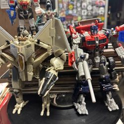 Old School TRANSFORMERS LOT Optimus Prime, And More Extra Parts