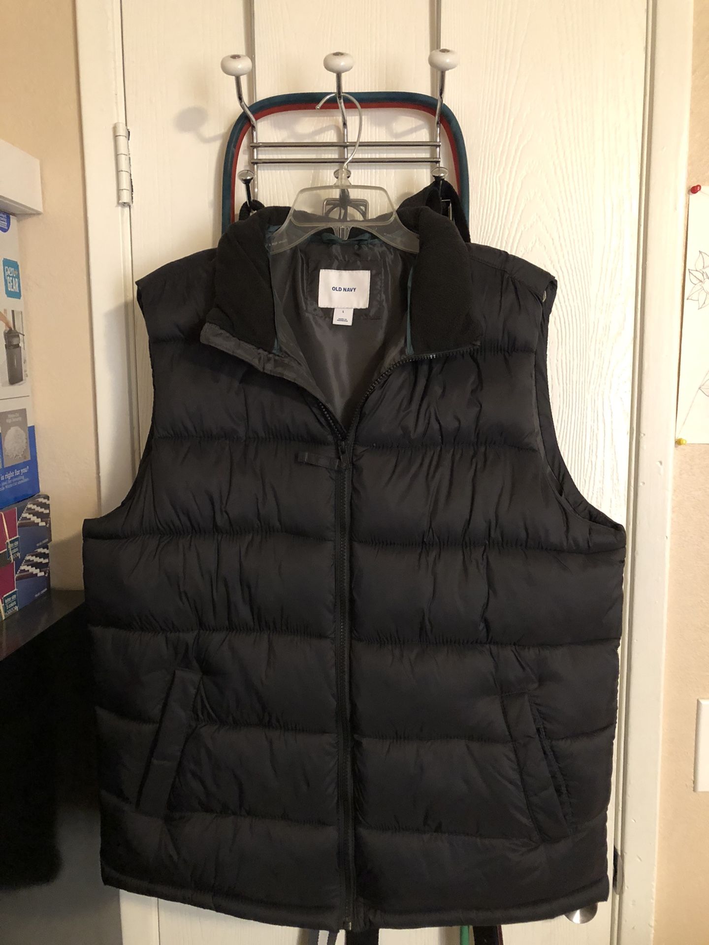Men’s puffer vest