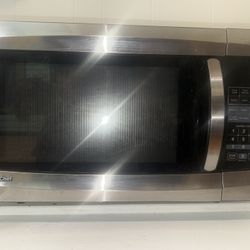 Magic Chef Stainless Steel Microwave