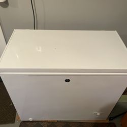 GE Chest Freezer