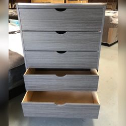 5 Drawer Dresser 