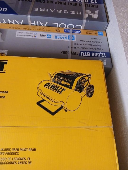 Air Compressor 25 Psi 4.5 Gal
