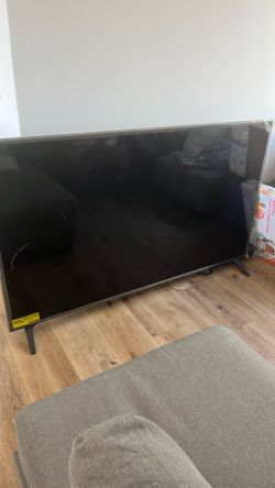 75 Inch  LG For Parts 