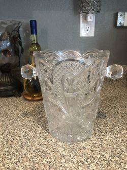 Crystal Ice Holder - vase kitchen dinner