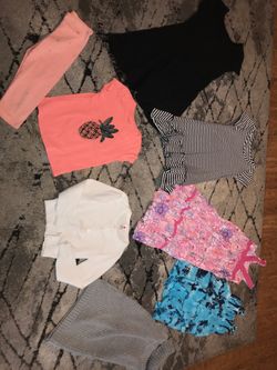 Girls clothes size 6/ 7/8