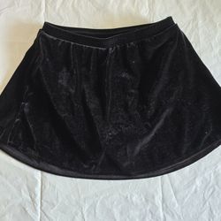 Skate Skirt Like New Kids XL ;  Adult Small Velvet