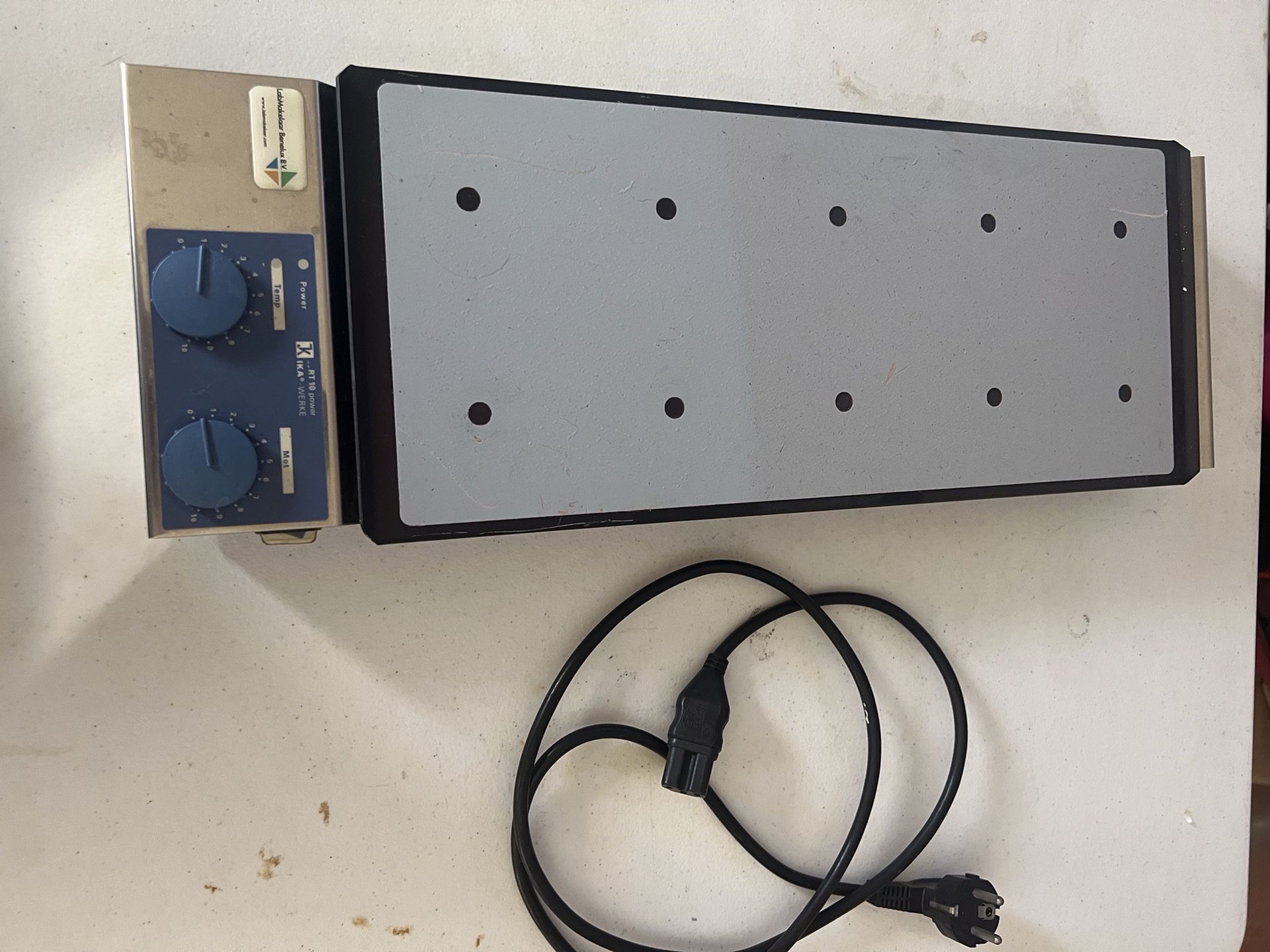IKA 10 Place Heated Magnetic Stir Plate Lab Equipment